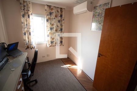 Casa de condomínio à venda com 190m², 4 quartos e 3 vagasQuarto 3