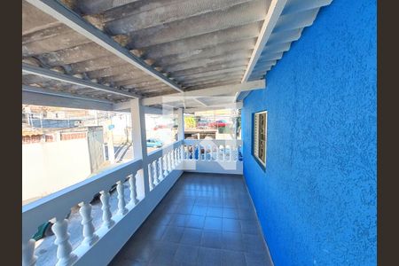 Varanda de casa à venda com 4 quartos, 152m² em Vila Zat, São Paulo