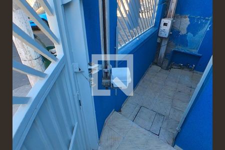 Portão Automático de casa à venda com 4 quartos, 152m² em Vila Zat, São Paulo