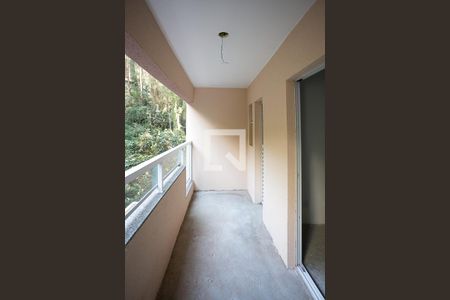 Varanda de kitnet/studio à venda com 1 quarto, 34m² em Jardim Ampliação, São Paulo