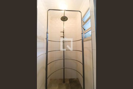 Casa à venda com 638m², 5 quartos e 5 vagasChuveiro/Sauna