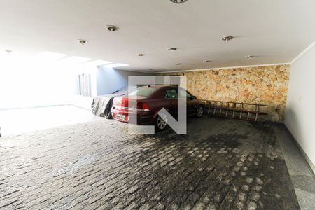 Casa à venda com 638m², 5 quartos e 5 vagasGararem