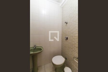 Casa à venda com 638m², 5 quartos e 5 vagasBanheiro Externo