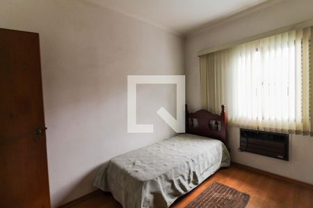 Casa à venda com 638m², 5 quartos e 5 vagasSuíte 4