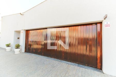 Casa à venda com 638m², 5 quartos e 5 vagasFachada