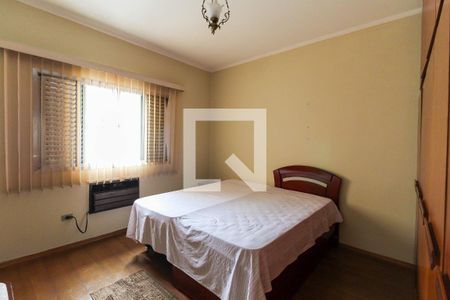 Casa à venda com 638m², 5 quartos e 5 vagasSuíte 3