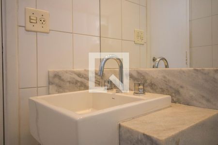 Apartamento para alugar com 103m², 2 quartos e 2 vagasBanheiro