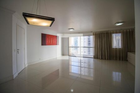 Apartamento para alugar com 103m², 2 quartos e 2 vagasSala