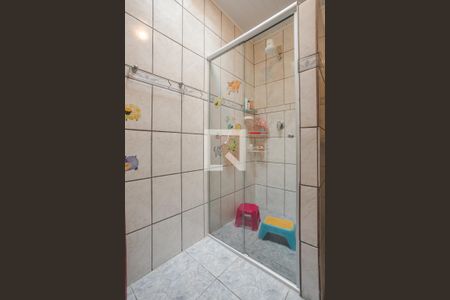 Casa à venda com 225m², 3 quartos e 4 vagasBanheiro Social