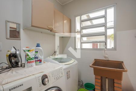 Casa à venda com 225m², 3 quartos e 4 vagasÁrea de Serviço