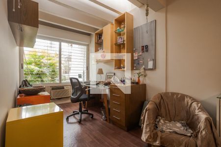 Casa à venda com 225m², 3 quartos e 4 vagasSuíte