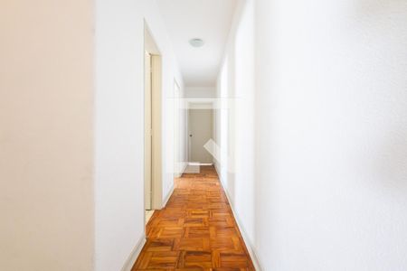 Corredor de casa à venda com 4 quartos, 190m² em Jardim das Bandeiras, São Paulo