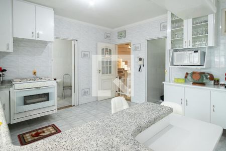 Casa à venda com 430m², 3 quartos e 4 vagasCozinha