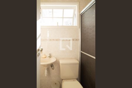 Casa à venda com 430m², 3 quartos e 4 vagasBanheiro - Edícula