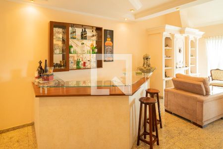 Casa à venda com 430m², 3 quartos e 4 vagasSala - Bar