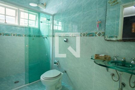 Casa à venda com 430m², 3 quartos e 4 vagasBanheiro - Suíte 2