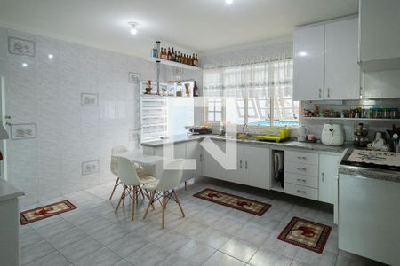 Casa à venda com 430m², 3 quartos e 4 vagasCozinha