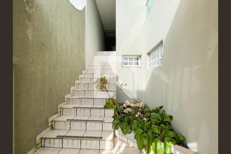 Casa à venda com 430m², 3 quartos e 4 vagasEntrada