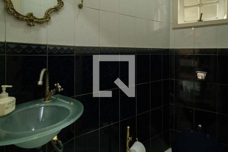 Casa à venda com 430m², 3 quartos e 4 vagasLavabo 2