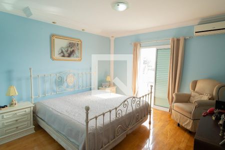 Casa à venda com 430m², 3 quartos e 4 vagasSuíte 3