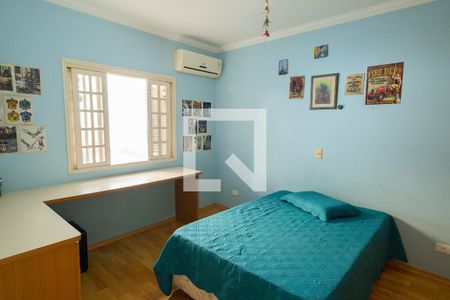 Casa à venda com 430m², 3 quartos e 4 vagasSuíte 1