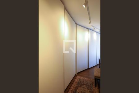 Apartamento à venda com 130m², 3 quartos e 3 vagasArmários da Suíte