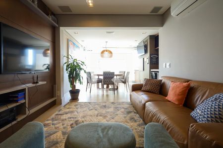 Sala de apartamento à venda com 3 quartos, 130m² em Vila Anastácio, São Paulo