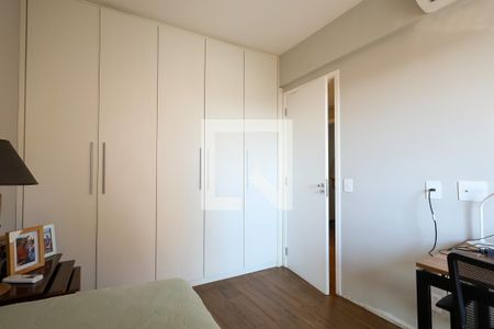 Apartamento à venda com 130m², 3 quartos e 3 vagasQuarto 1