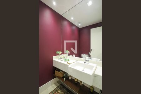 Apartamento à venda com 130m², 3 quartos e 3 vagasLavabo