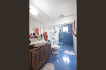 Casa à venda com 266m², 3 quartos e 2 vagas Casa à venda com 266m², 3 quartos e 2 vagasBanheiro da Suíte