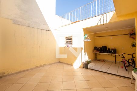 Casa à venda com 266m², 3 quartos e 2 vagas Casa à venda com 266m², 3 quartos e 2 vagasÁrea de Serviço e quintal