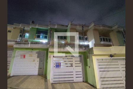 Casa para alugar com 112m², 2 quartos e 4 vagasFachada 