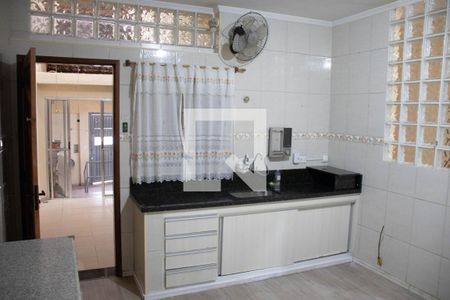 Casa à venda com 190m², 3 quartos e 5 vagasCozinha