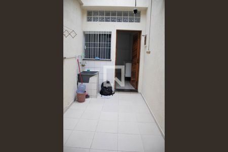 Casa à venda com 190m², 3 quartos e 5 vagasLavanderia