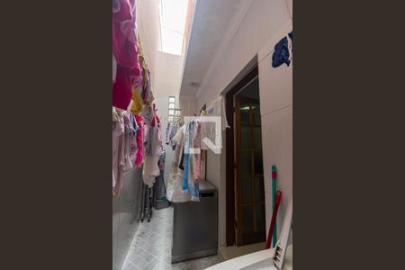 Casa à venda com 167m², 3 quartos e 2 vagasÁrea de Serviço