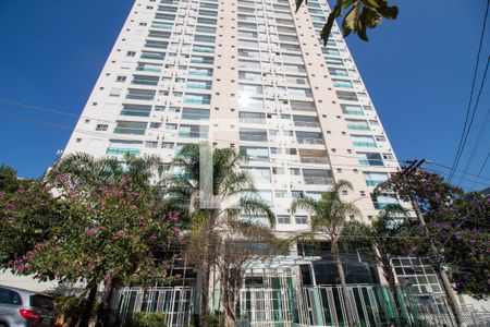 Apartamento à venda com 74m², 2 quartos e 2 vagasFachada