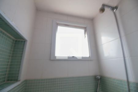 Apartamento à venda com 74m², 2 quartos e 2 vagasBanheiro da Suíte