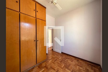 Apartamento à venda com 85m², 3 quartos e 1 vagaQuarto 2