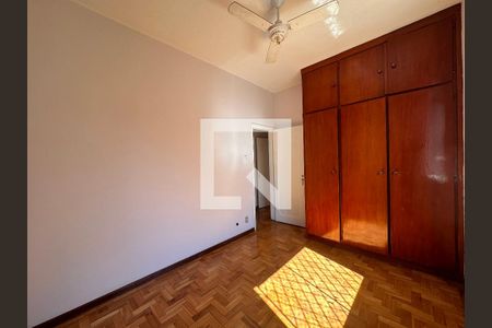 Apartamento à venda com 85m², 3 quartos e 1 vagaQuarto 2