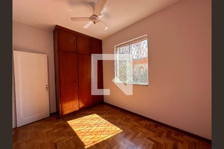 Apartamento à venda com 85m², 3 quartos e 1 vagaQuarto 2