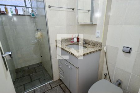 Apartamento à venda com 75m², 3 quartos e sem vagaBanheiro