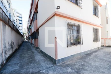 Apartamento à venda com 75m², 3 quartos e sem vagaÁrea comum 