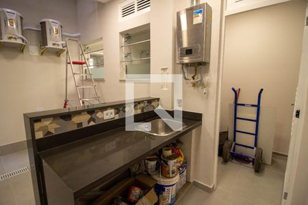 Apartamento para alugar com 80m², 2 quartos e 1 vagaÁrea de Serviço