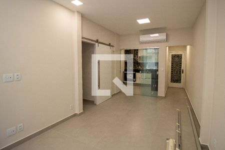 Sala de apartamento para alugar com 2 quartos, 80m² em Tijuca, Rio de Janeiro