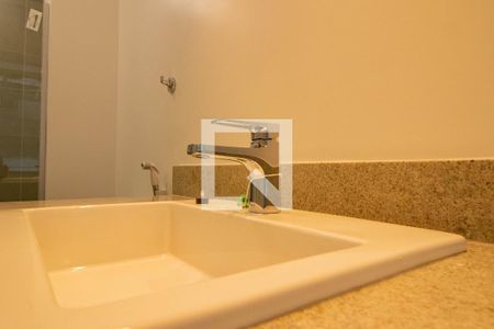 Banheiro da Suíte de apartamento para alugar com 2 quartos, 80m² em Tijuca, Rio de Janeiro
