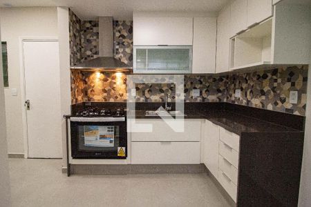 Apartamento para alugar com 80m², 2 quartos e 1 vagaCozinha