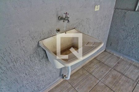 Casa para alugar com 230m², 3 quartos e 2 vagas Casa para alugar com 230m², 3 quartos e 2 vagasÁrea de Serviço
