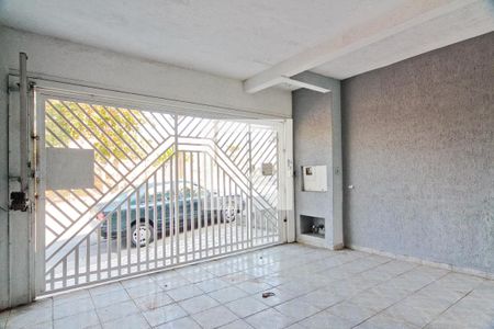 Garagem de casa para alugar com 3 quartos, 230m² em Parque Nações Unidas, São Paulo