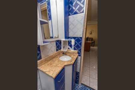 Apartamento à venda com 49m², 2 quartos e 1 vaga Apartamento à venda com 49m², 2 quartos e 1 vagaBanheiro