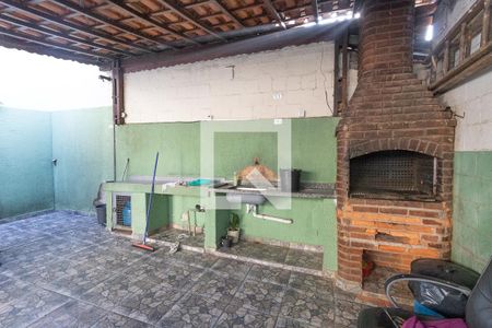 Apartamento à venda com 49m², 2 quartos e 1 vaga Apartamento à venda com 49m², 2 quartos e 1 vagaÁrea comum - Churrasqueira